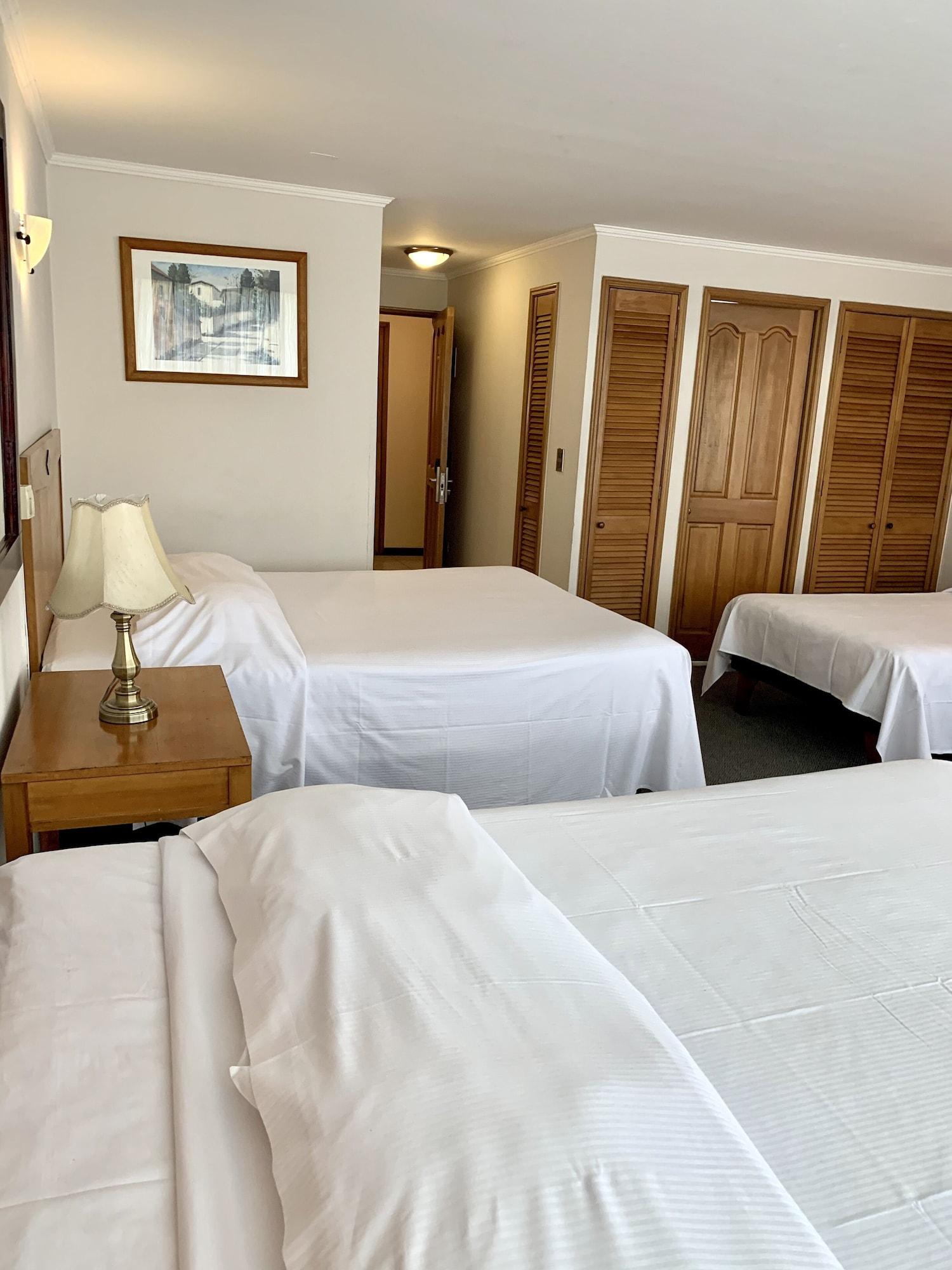 סנטיאגו Hotel Nogales By Tempo Rent מראה חיצוני תמונה