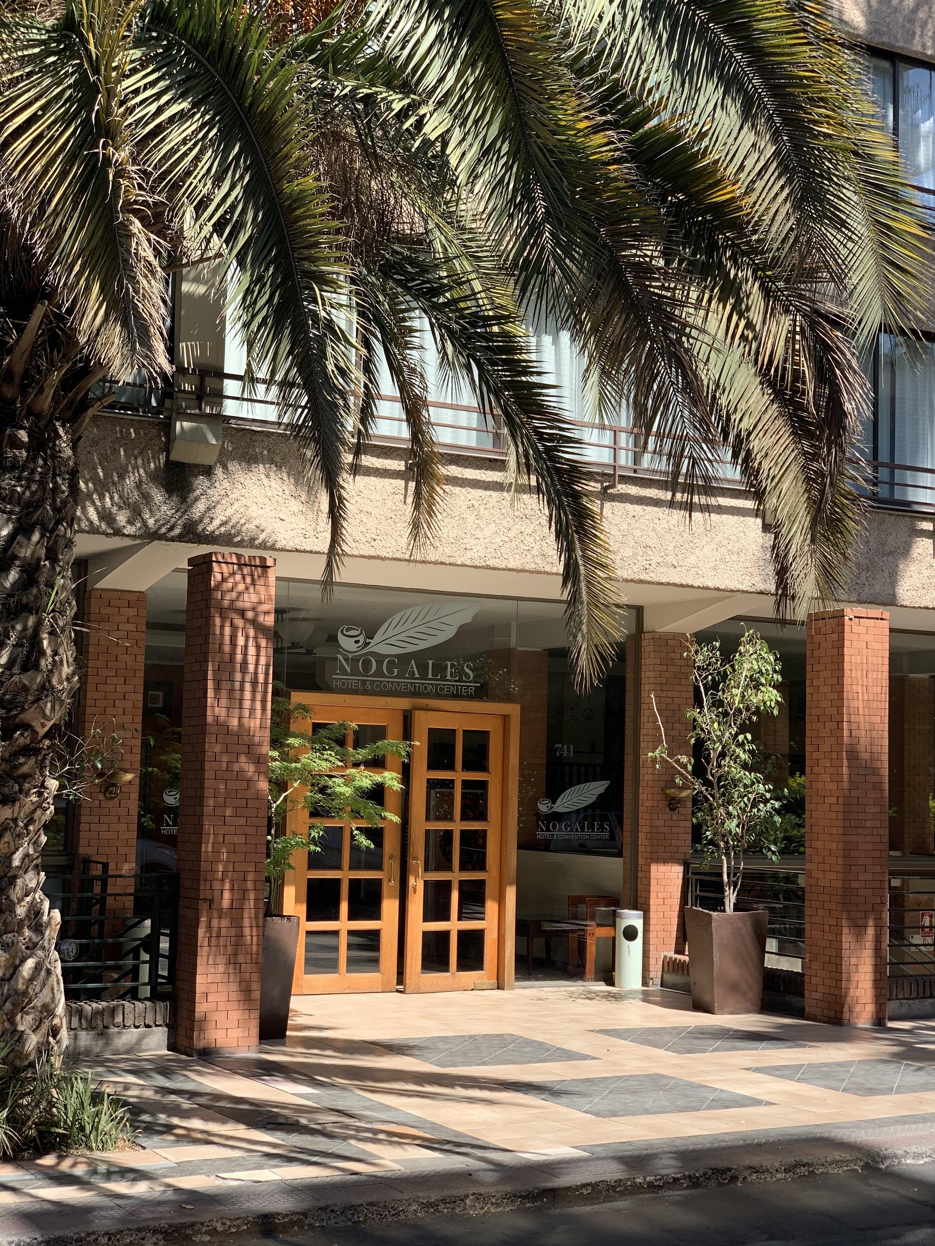 סנטיאגו Hotel Nogales By Tempo Rent מראה חיצוני תמונה