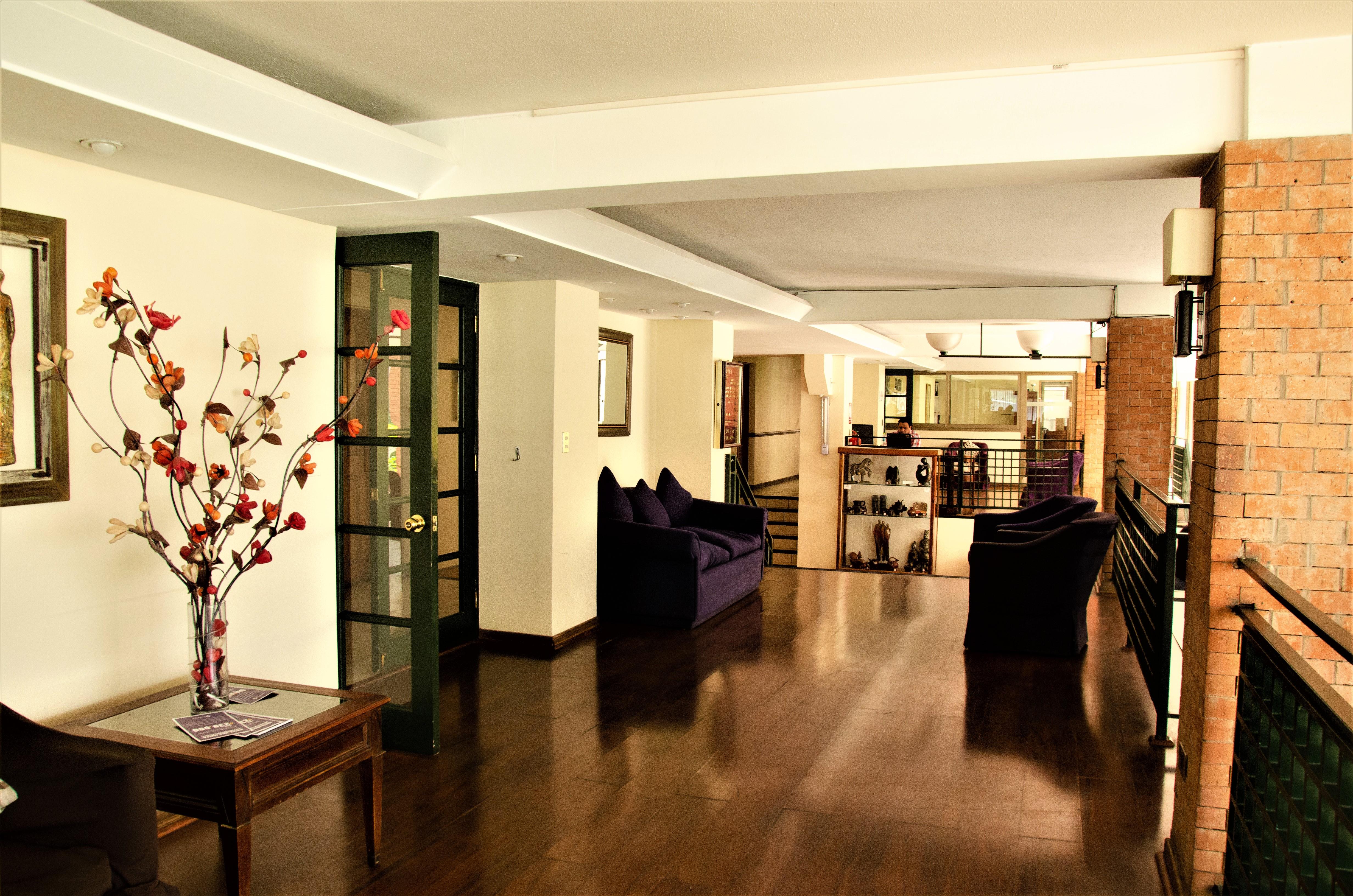סנטיאגו Hotel Nogales By Tempo Rent מראה חיצוני תמונה